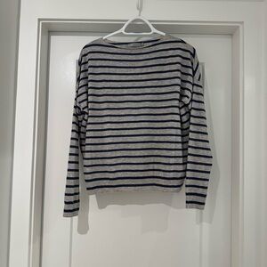 Vince Navy and Gray Striped Crewneck Sweater